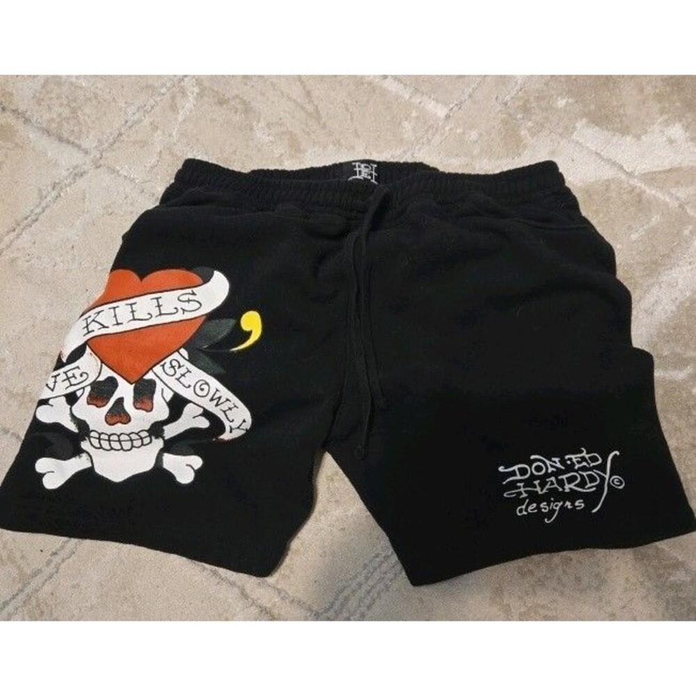 ED HARDY Love Kills Slowly Sweat shorts Men’s Large Black Fleece  Graffiti